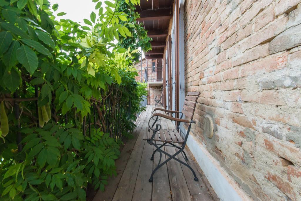 Ca Borgo Vecchio Aparthotel Brusasco Ruang foto