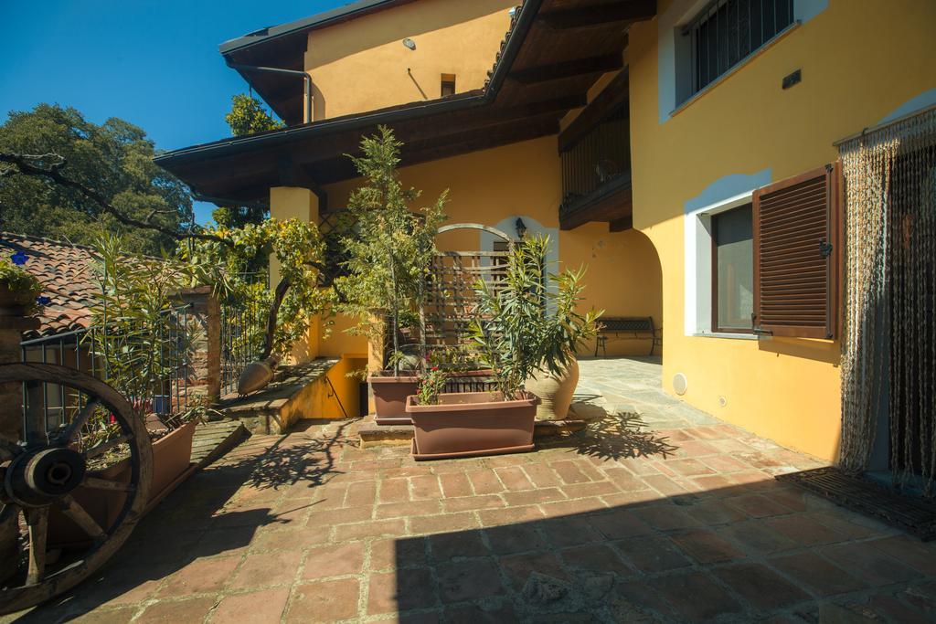 Ca Borgo Vecchio Aparthotel Brusasco Bagian luar foto