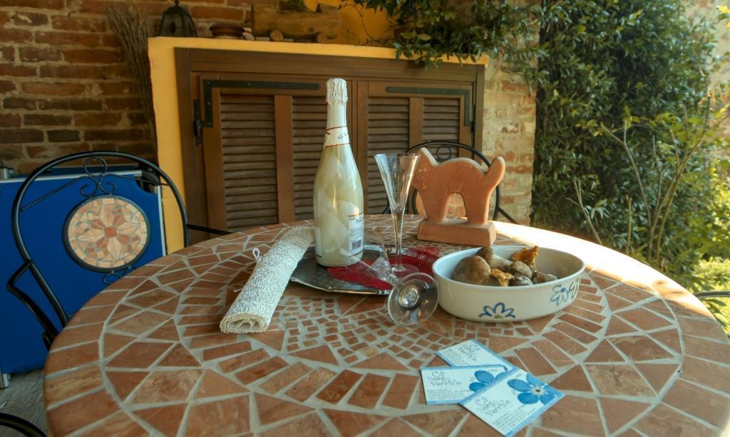 Ca Borgo Vecchio Aparthotel Brusasco Bagian luar foto